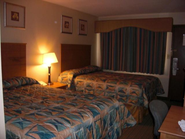 Express Inn - Wall Farmingdale Szoba fotó
